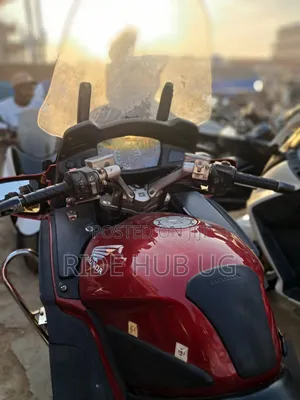 Honda 2013 Red