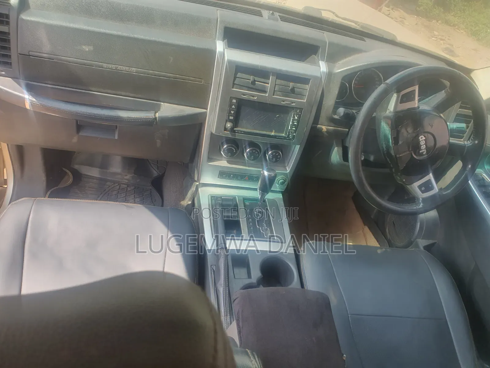 Jeep Cherokee 2012 Gray
