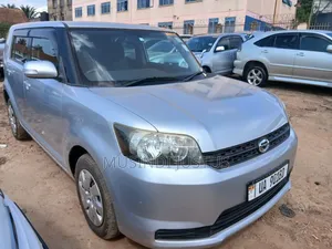 Toyota Corolla Rumion 2010 Silver