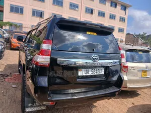 Toyota Land Cruiser Prado 2015 Black