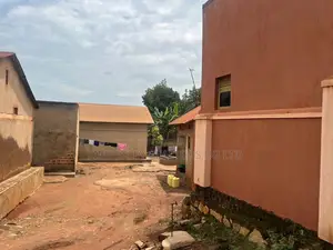 Prime Commercial Land For Sale – Bweyogerere