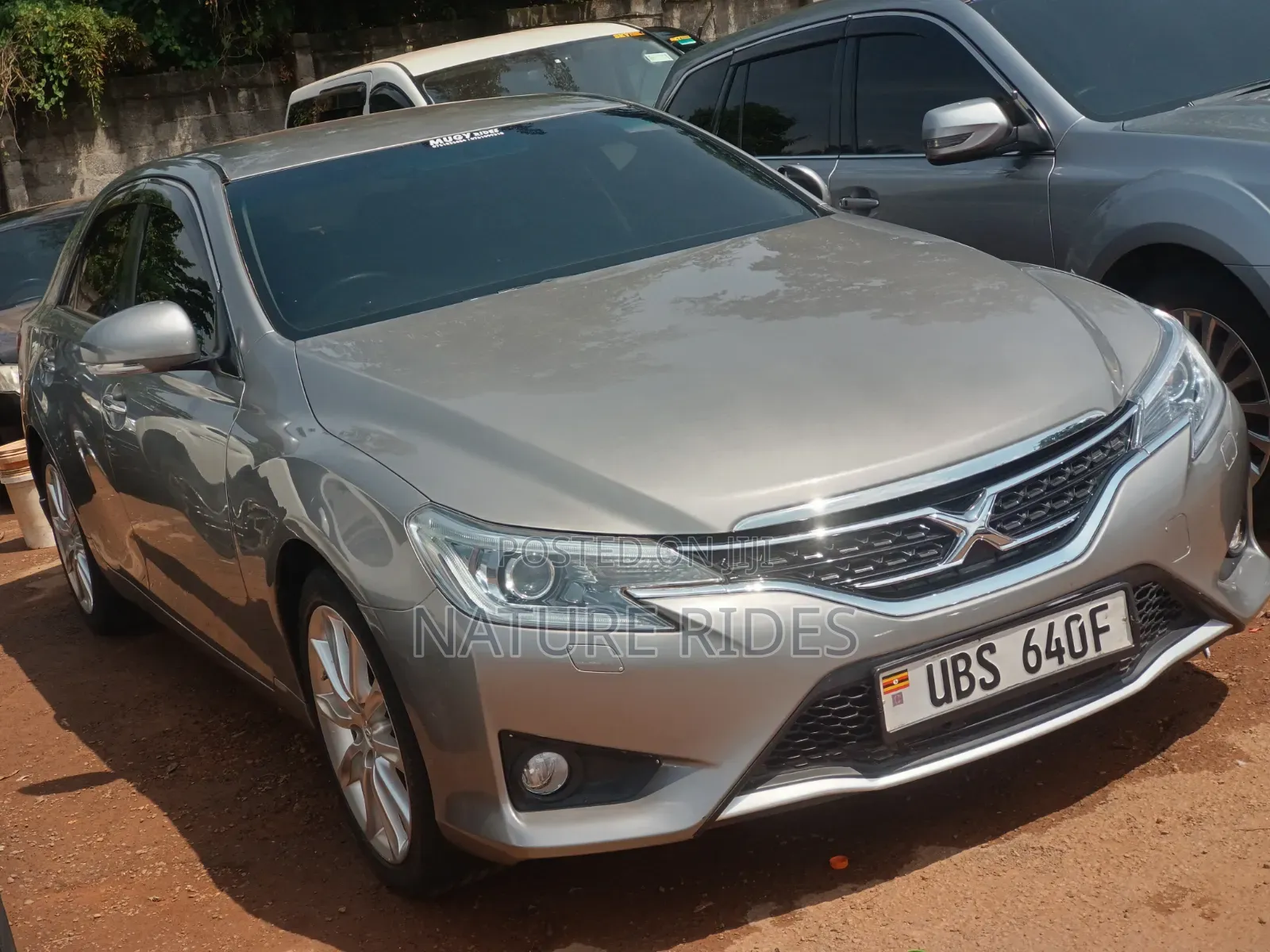 Toyota Mark X 2.5 AWD 2010 Gold