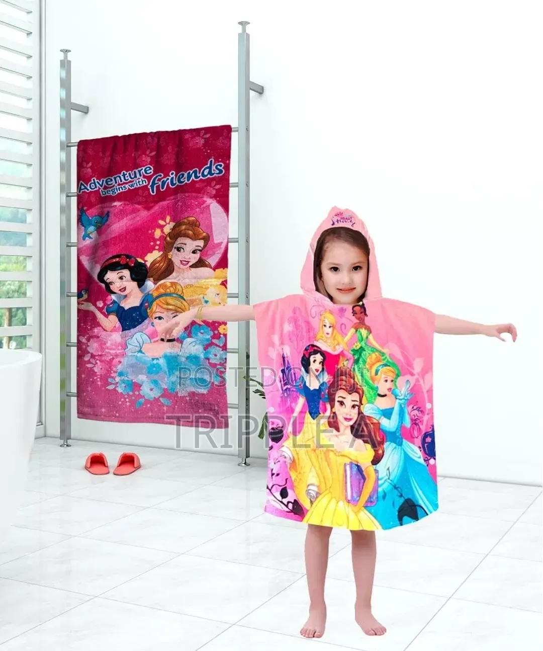 Kids Cartoon Snow White Hooded Beach Towel