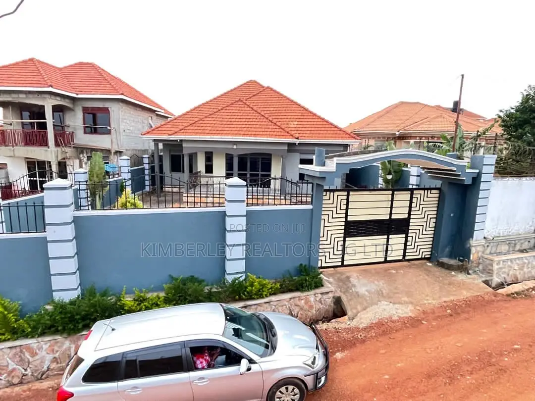4bdrm House in Division A for sale