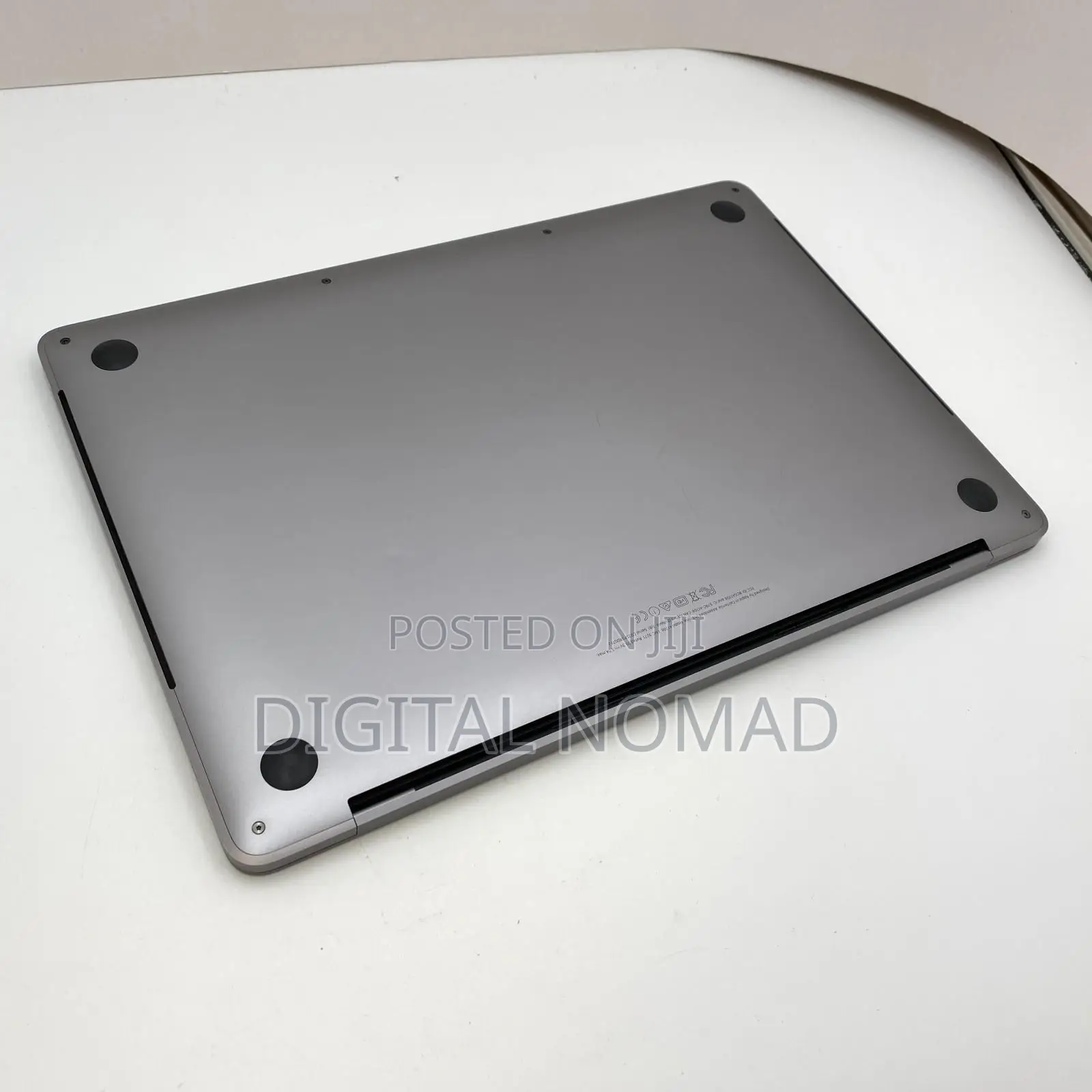 Laptop Apple MacBook Pro 2017 16GB Intel Core i7 SSD 512GB
