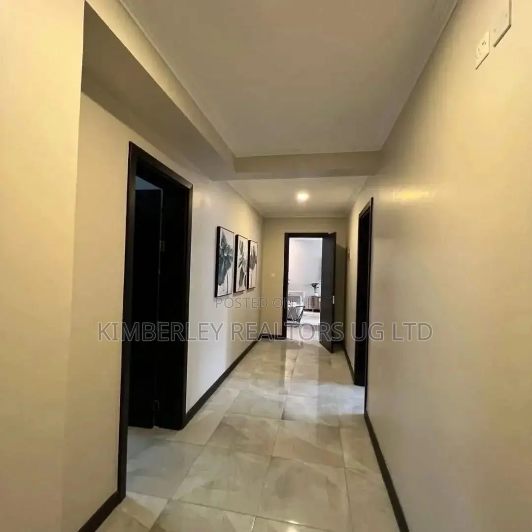 4bdrm House in Katwe for sale