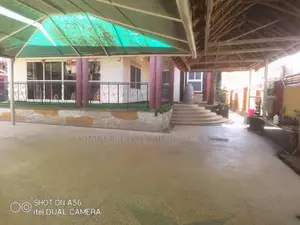 4bdrm House in Katwe for sale