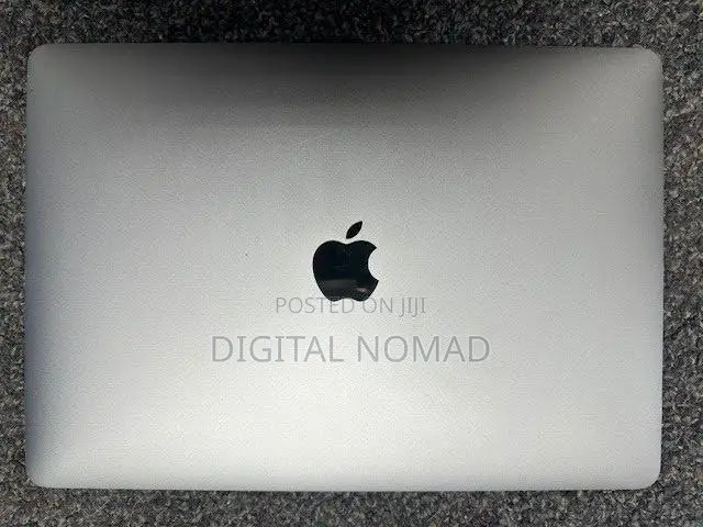Laptop Apple MacBook Pro 2020 M1 16GB Apple M1 Pro SSD 1T