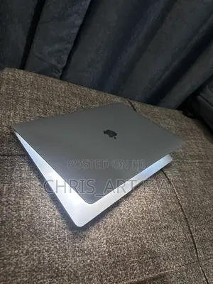 Laptop Apple MacBook Pro 2019 32GB Intel Core i7 SSD 512GB