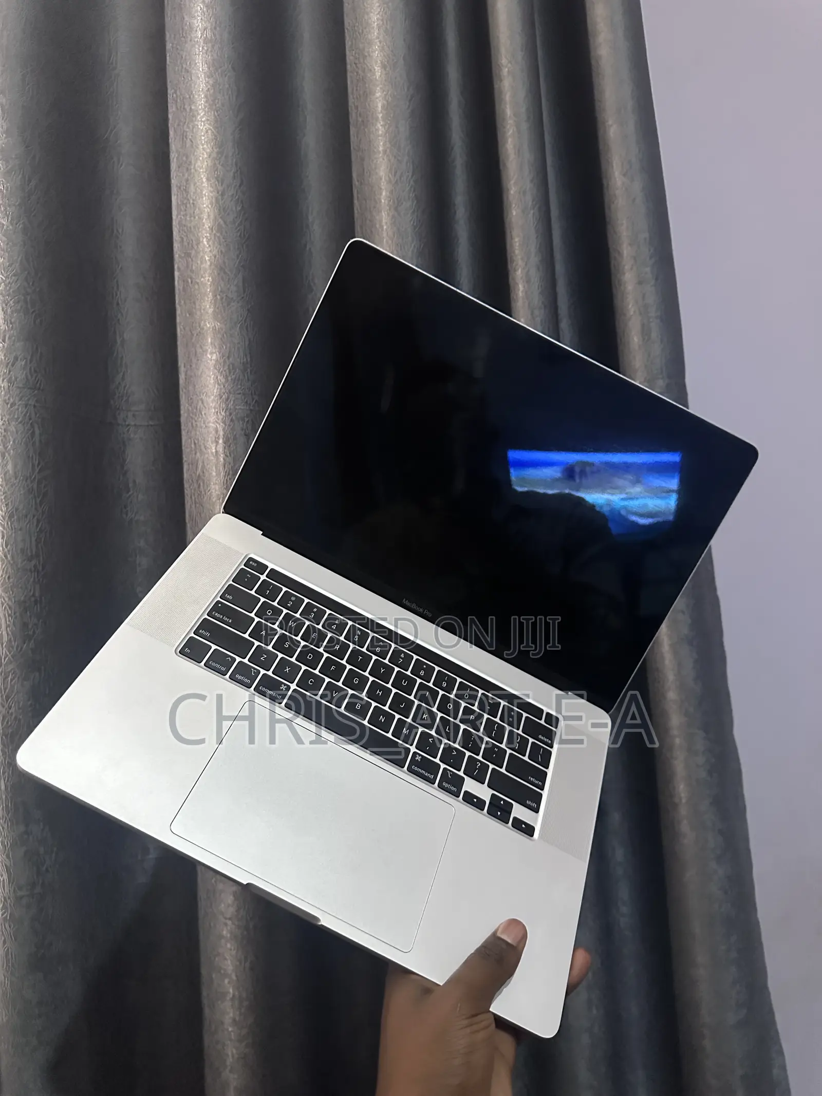 Laptop Apple MacBook Pro 2019 32GB Intel Core i7 SSD 512GB