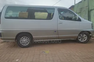Nissan Caravan (Urvan) 1997 Brown