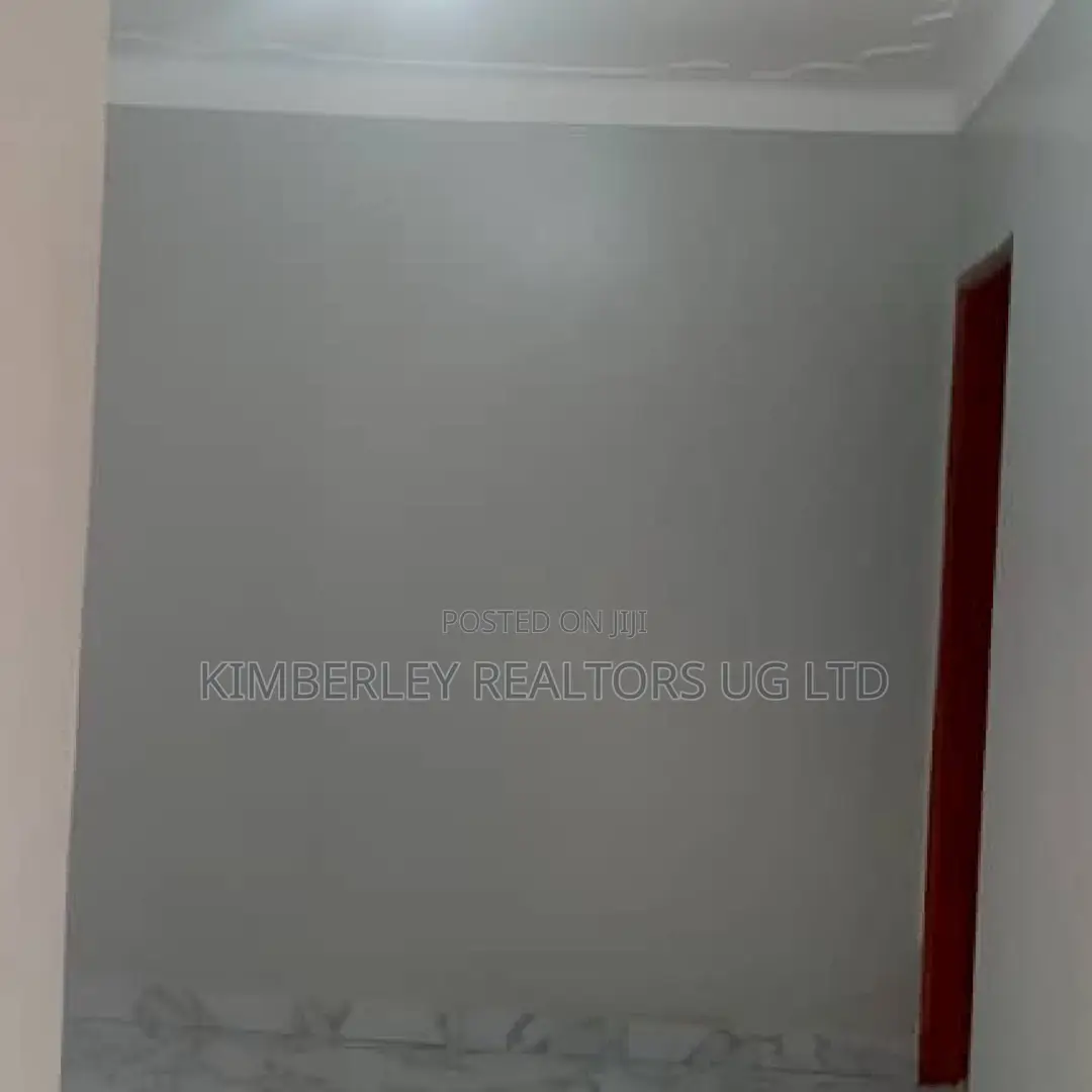 2bdrm House in Division A for sale