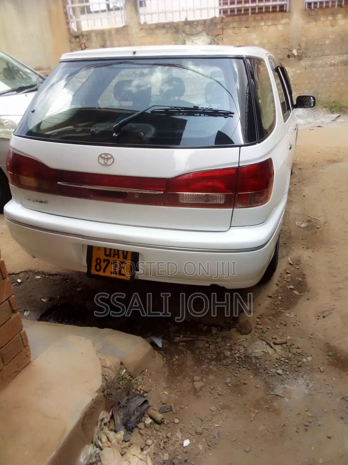 Toyota Vista 2003 White