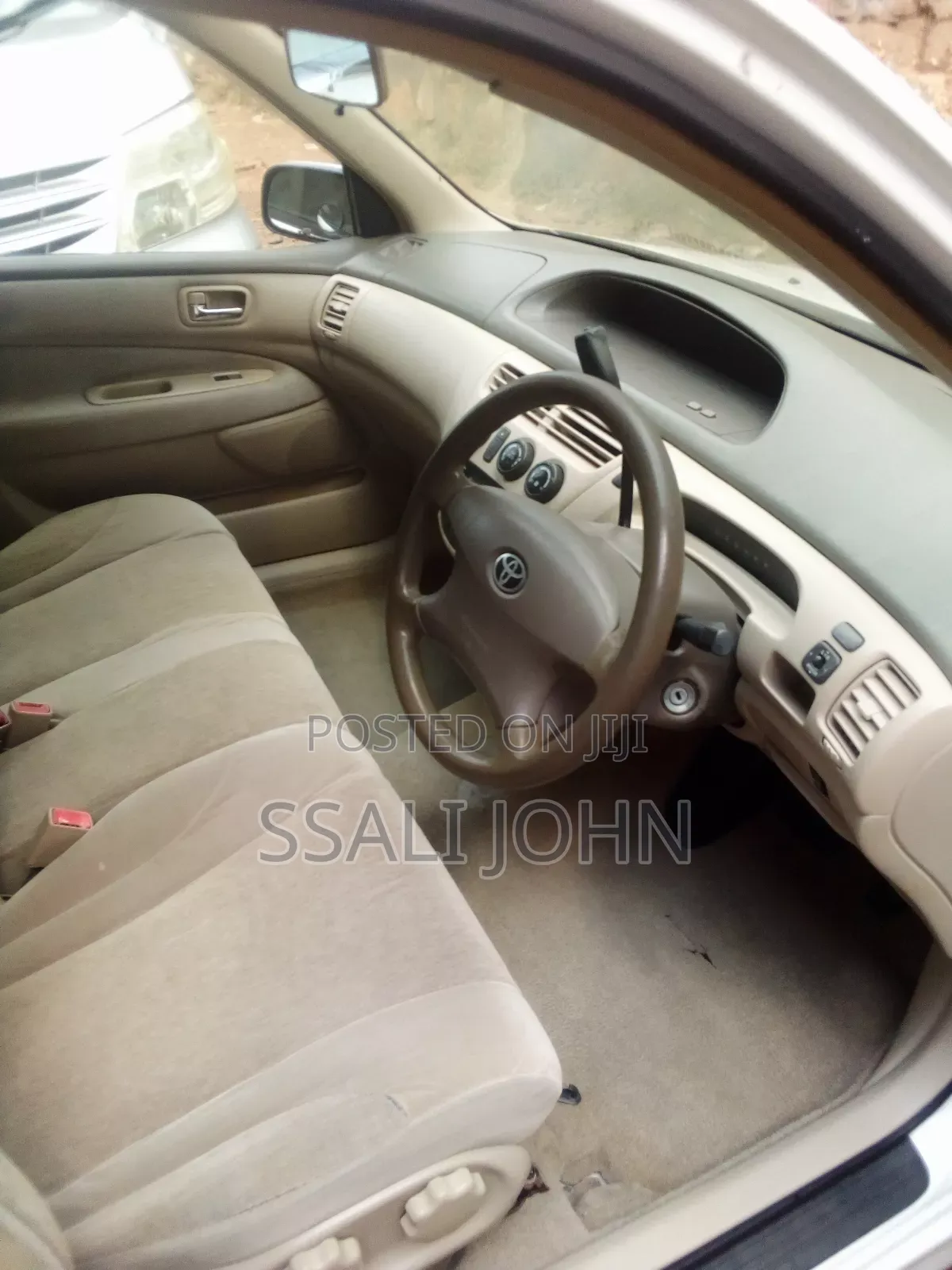 Toyota Vista 2003 White