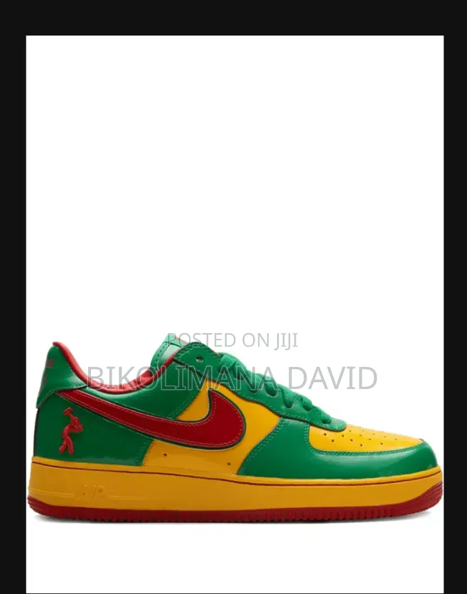 Mama D Sneakers Lad