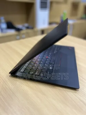 New Laptop Lenovo ThinkPad X1 Carbon 16GB Intel Core i7 SSD 256GB