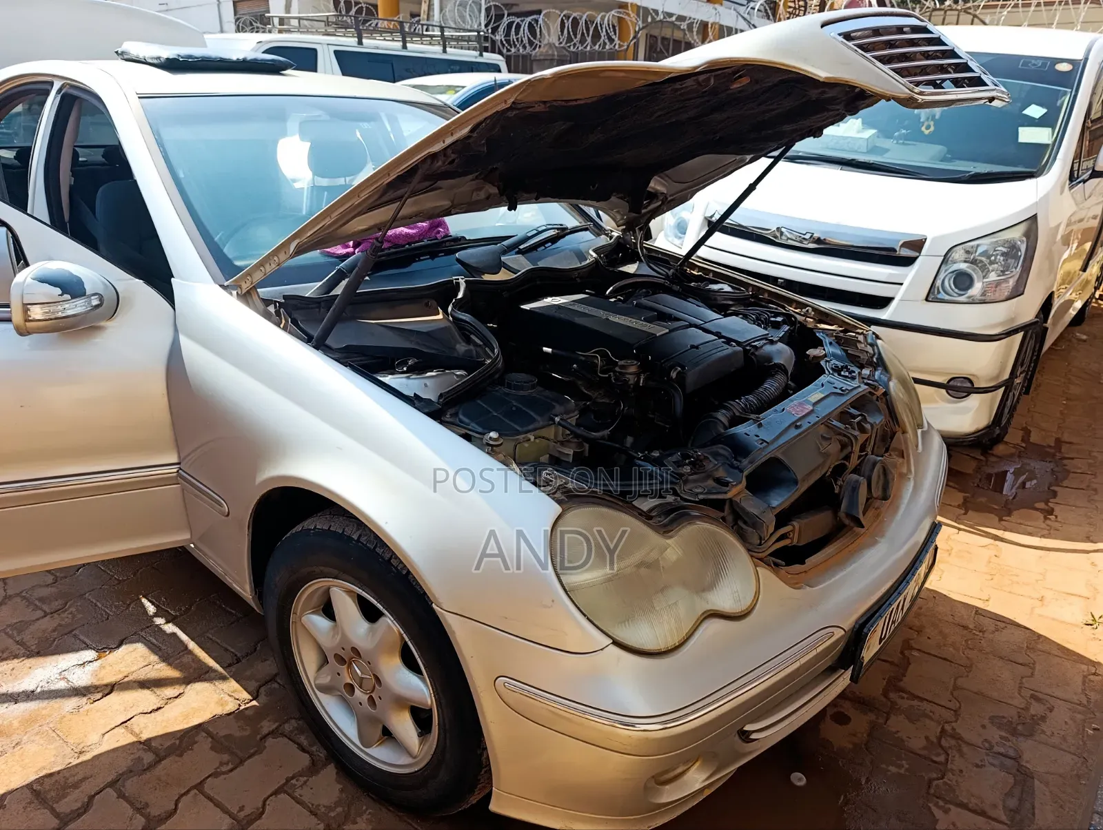 Mercedes-Benz C200 2006 Silver