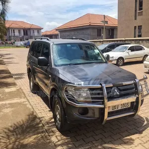 Mitsubishi Pajero 2014 Gray