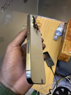 Apple iPhone 14 Pro 128 GB Gold
