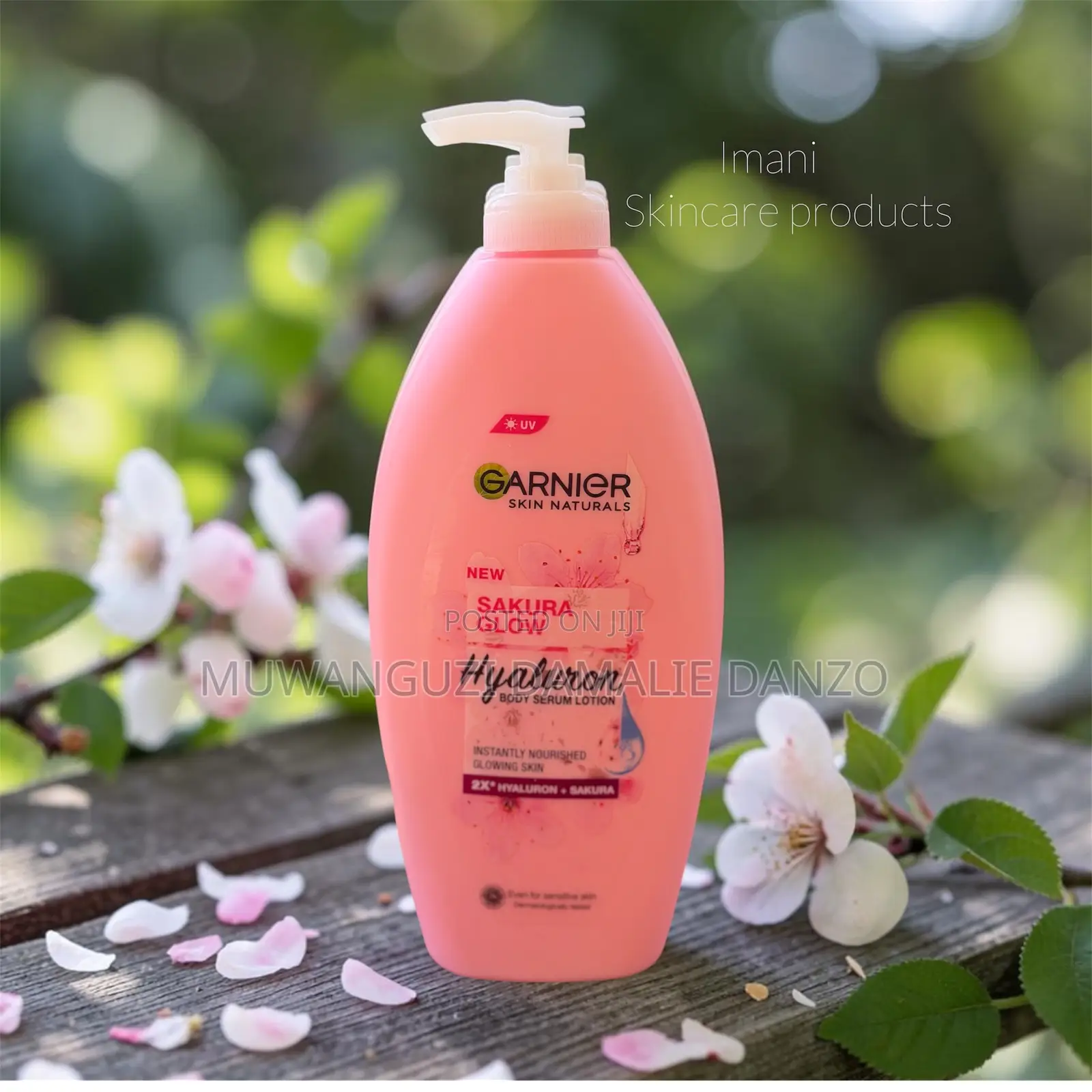 Sunluxe Lounge for Skin and Hair Products