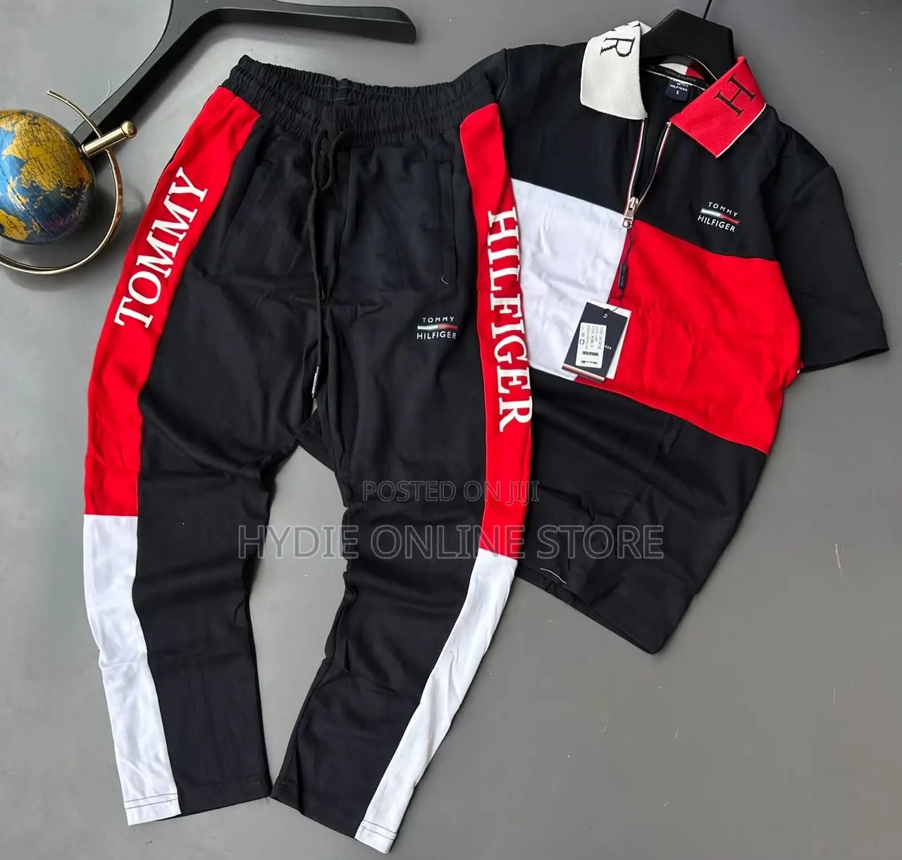 Tommy Hilfiger Men’S Two Piece