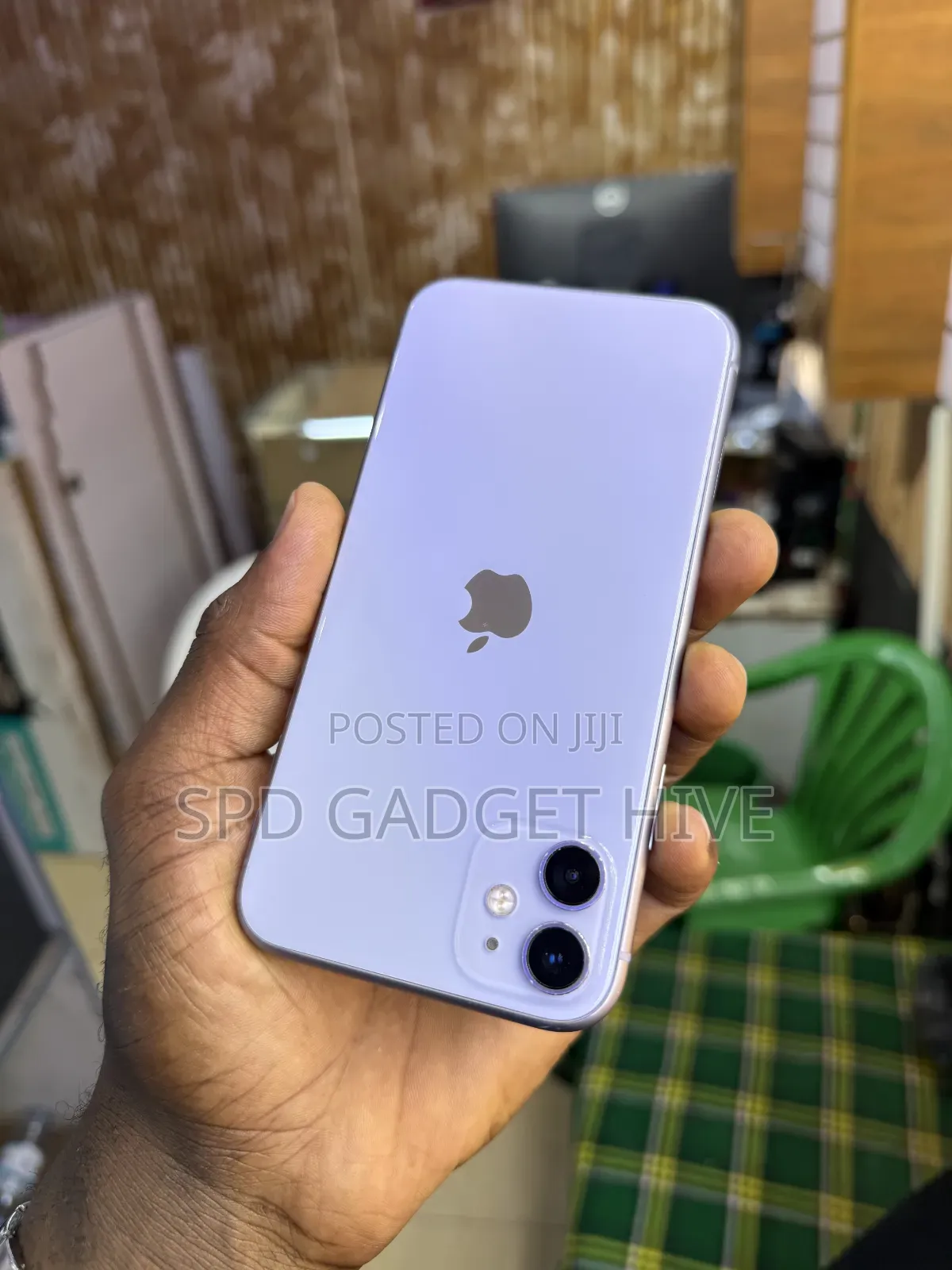 Apple iPhone 11 64 GB Purple