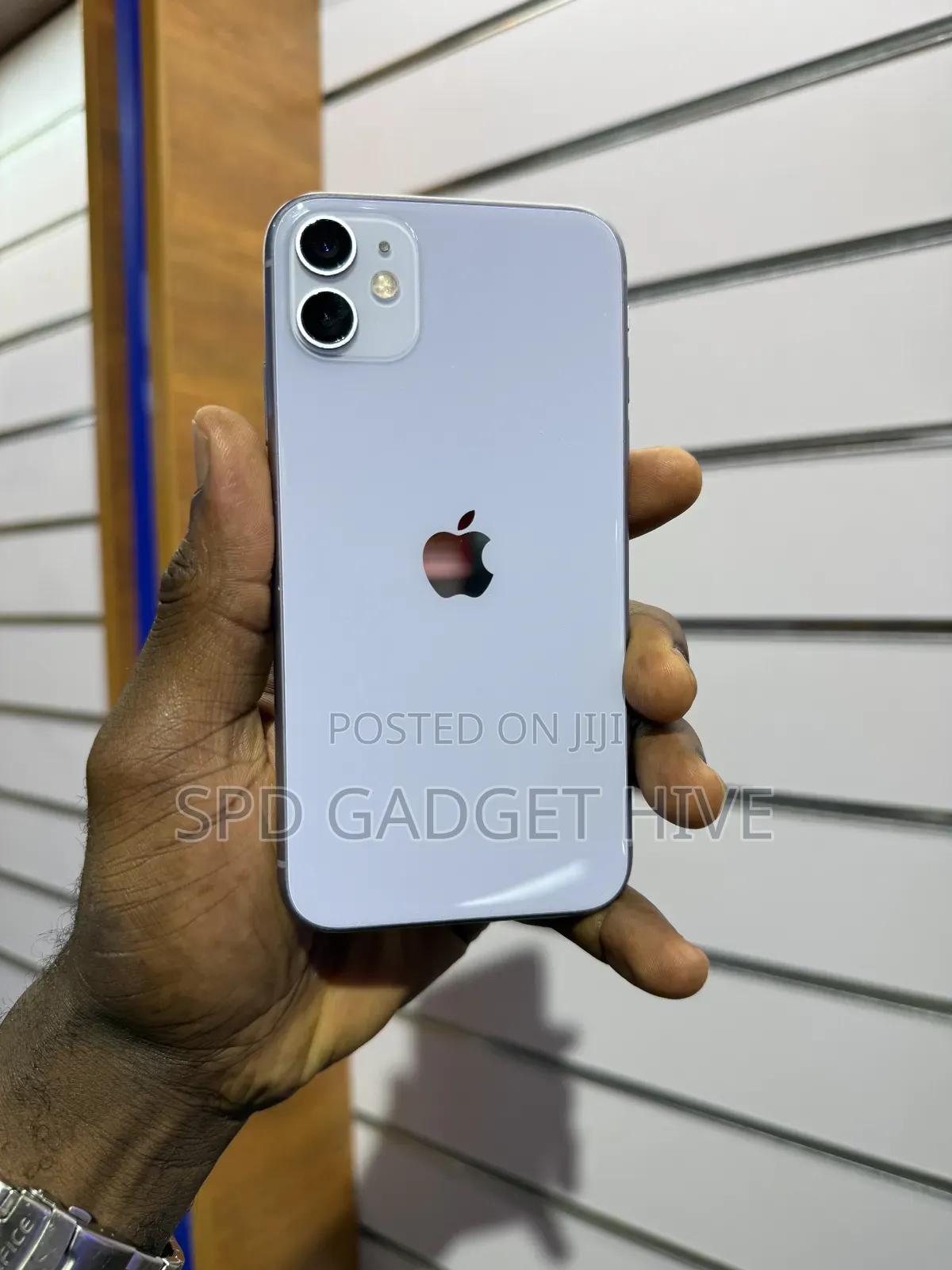 Apple iPhone 11 64 GB Purple