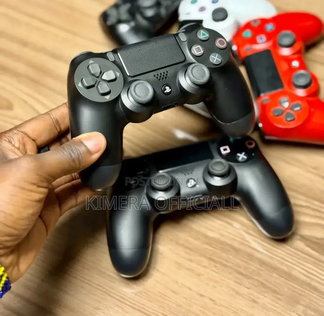 Original Ps4 Controllers. London Used, Super Neat