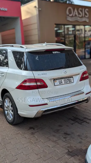 Mercedes-Benz E350 2012 White