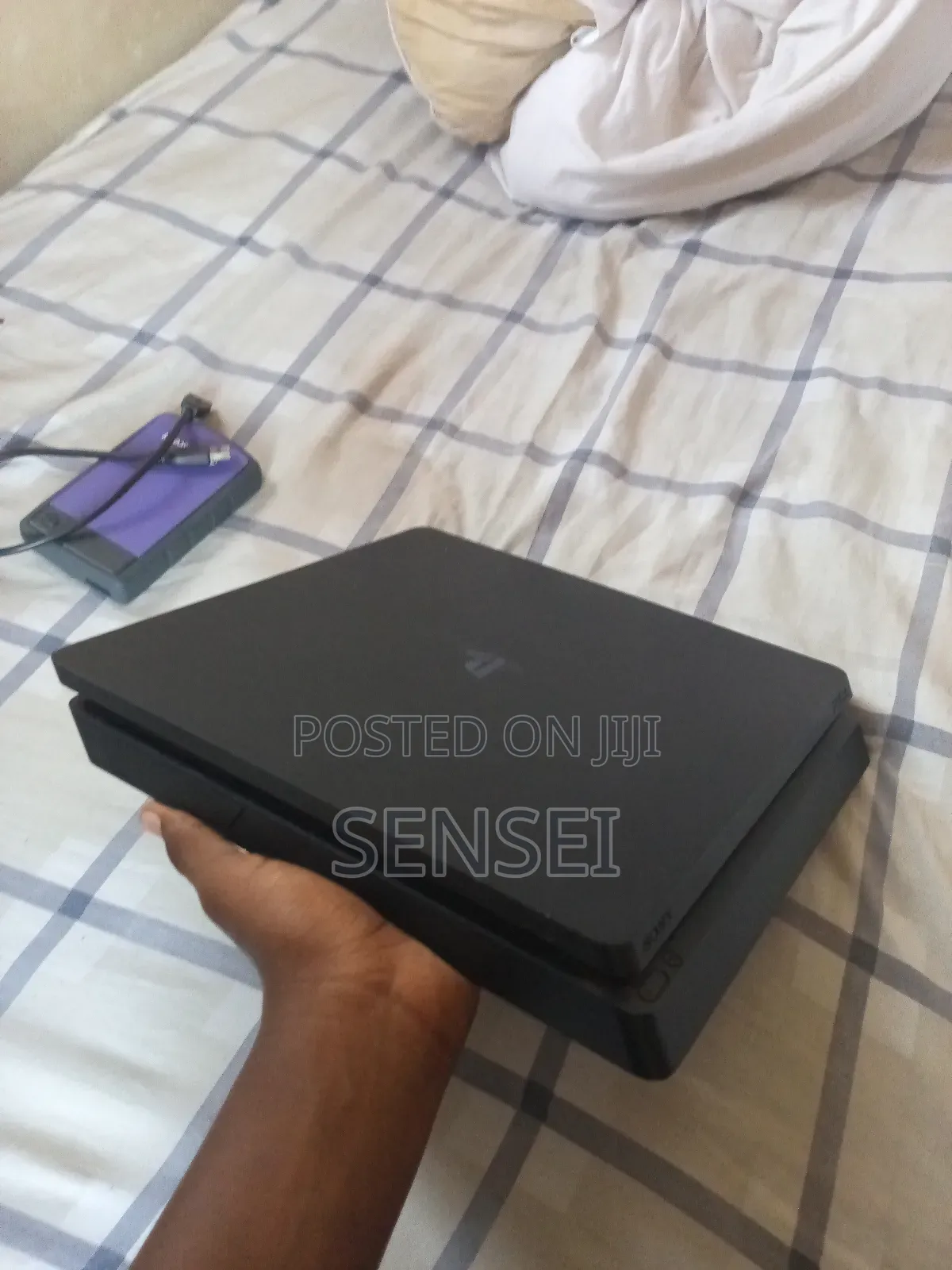 Slightly Used Ps4 With One Controller