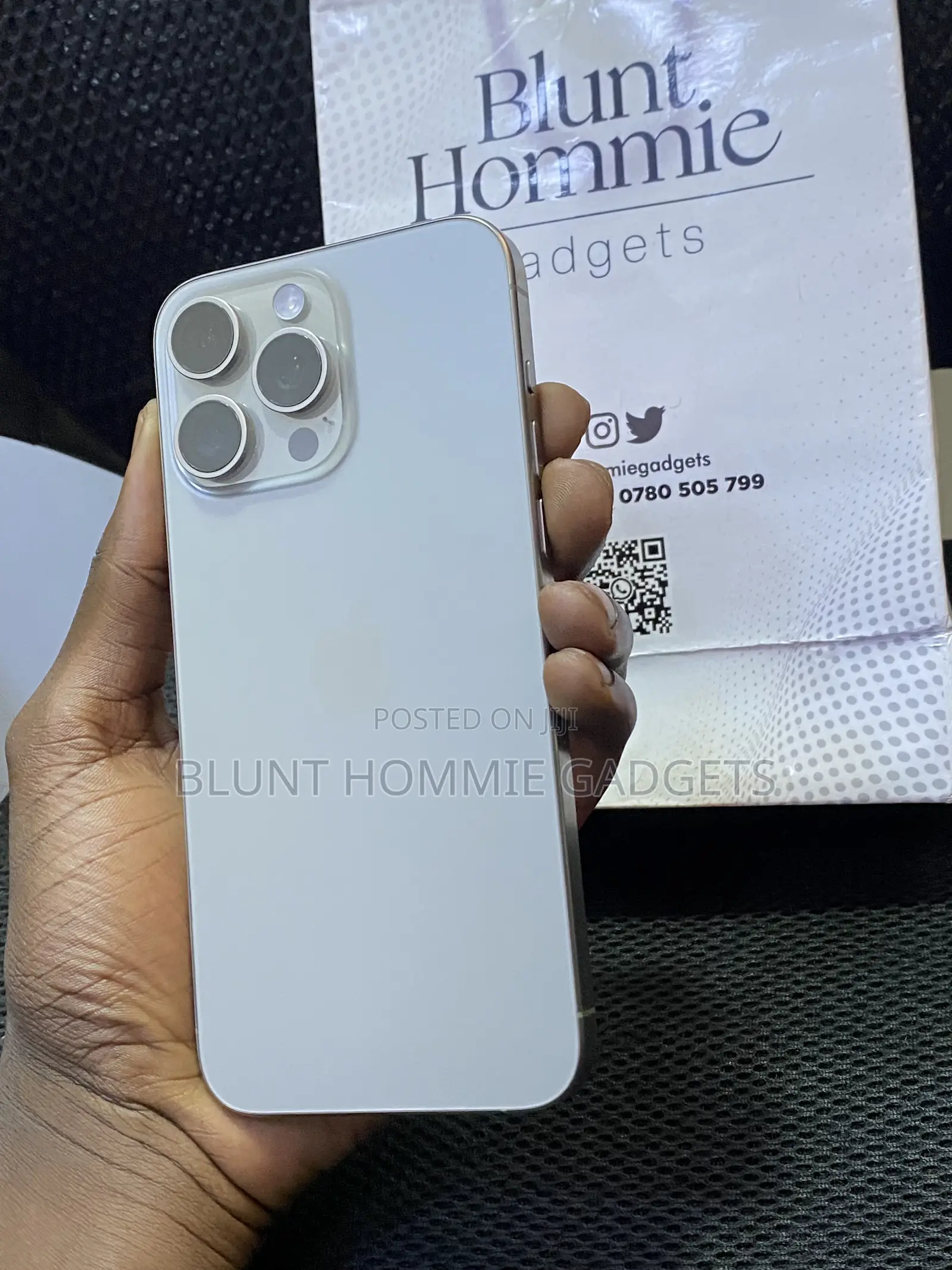 Apple iPhone 15 Pro Max 256 GB Gray