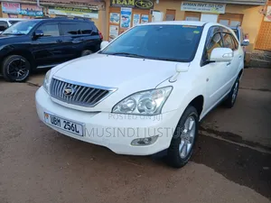 Toyota Harrier 2010 White