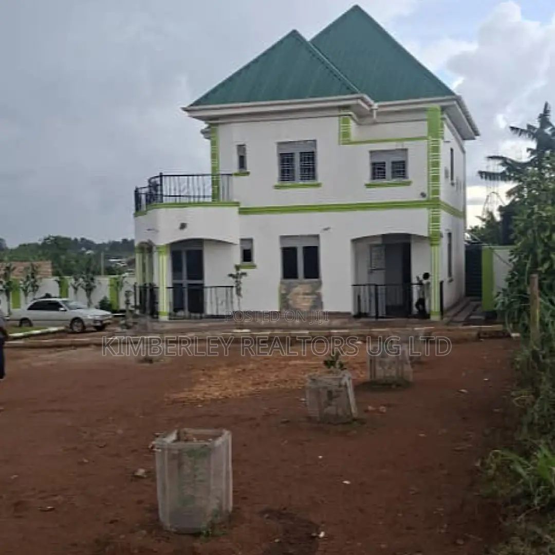 4bdrm House in Mukono TC for sale