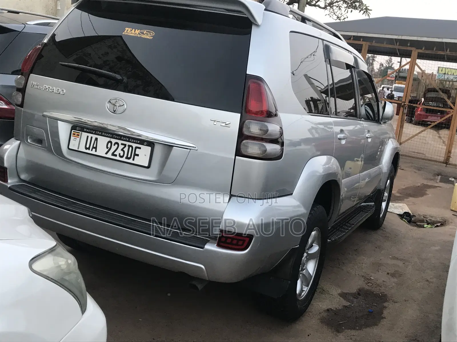 Toyota Land Cruiser Prado 2009 Silver