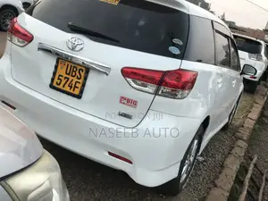 Toyota Wish 2012 White