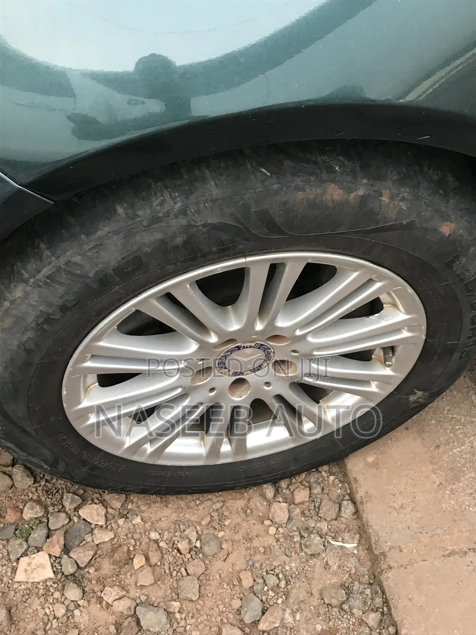 Mercedes-Benz E300 2011 Green
