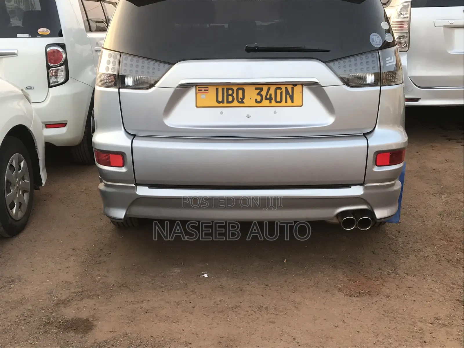 Mitsubishi Outlander 2011 Silver