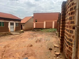 61 Decimals for Sale Located at Bweyogerere-Joka's