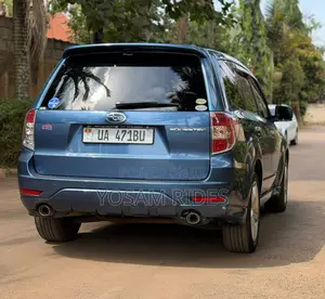 Subaru Forester 2011 Blue