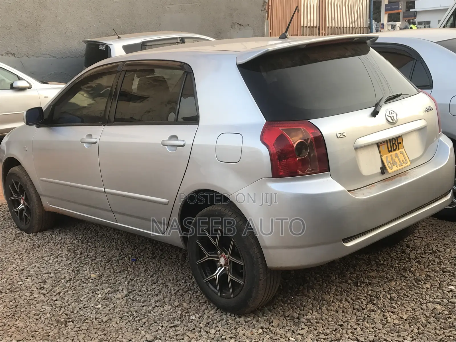 Toyota Corolla RunX 2006 Silver