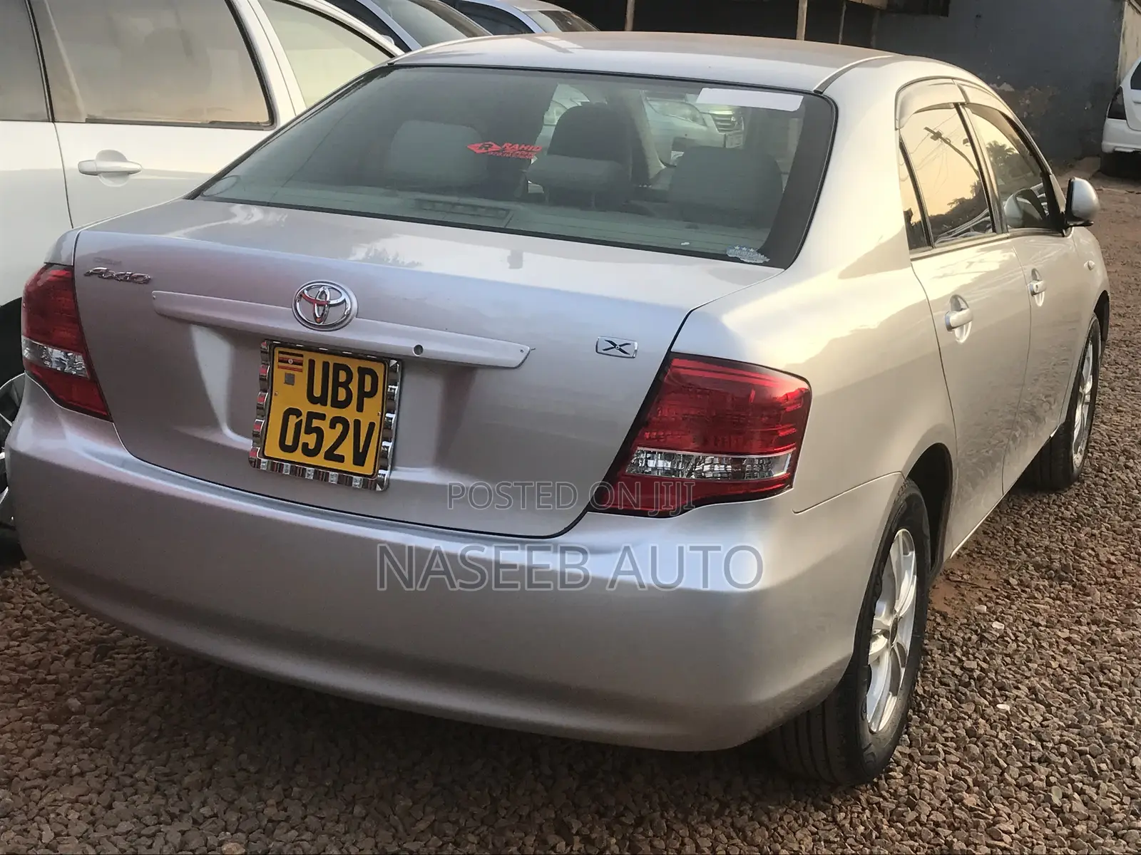 Toyota Axio 2009 Silver
