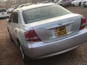 Toyota Axio 2009 Silver