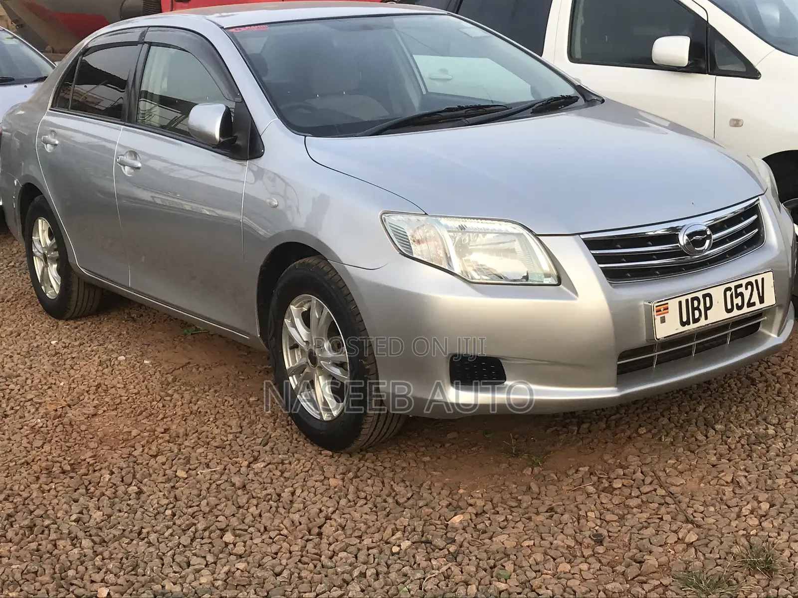 Toyota Axio 2009 Silver