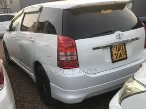Toyota Wish 2006 White