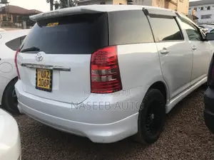 Toyota Wish 2006 White
