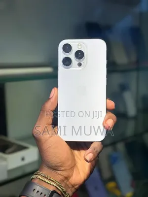 Apple iPhone 15 Pro Max 256 GB White