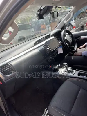 Toyota Hilux 2.4 Diesel 2020 Gray