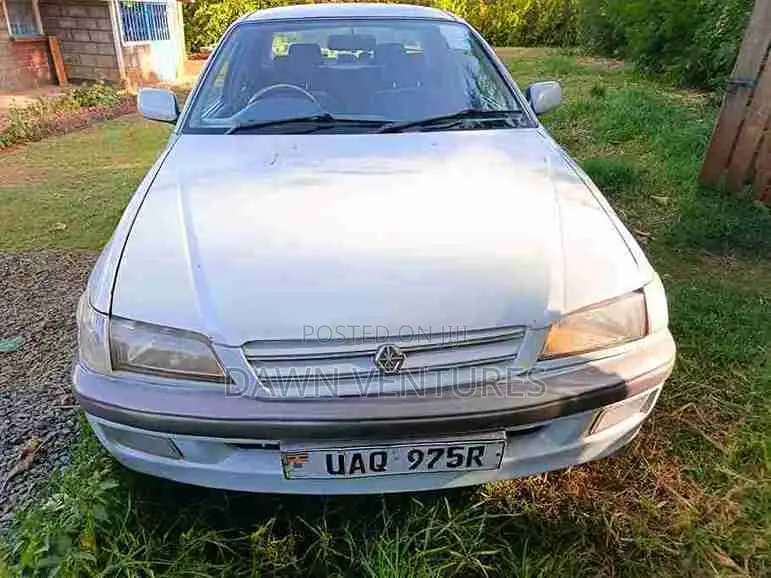 Toyota Corona Premio 1996 Silver