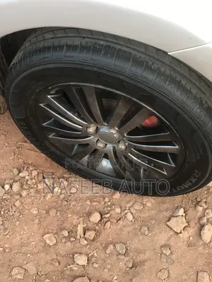 Toyota Ractis 2009 Silver