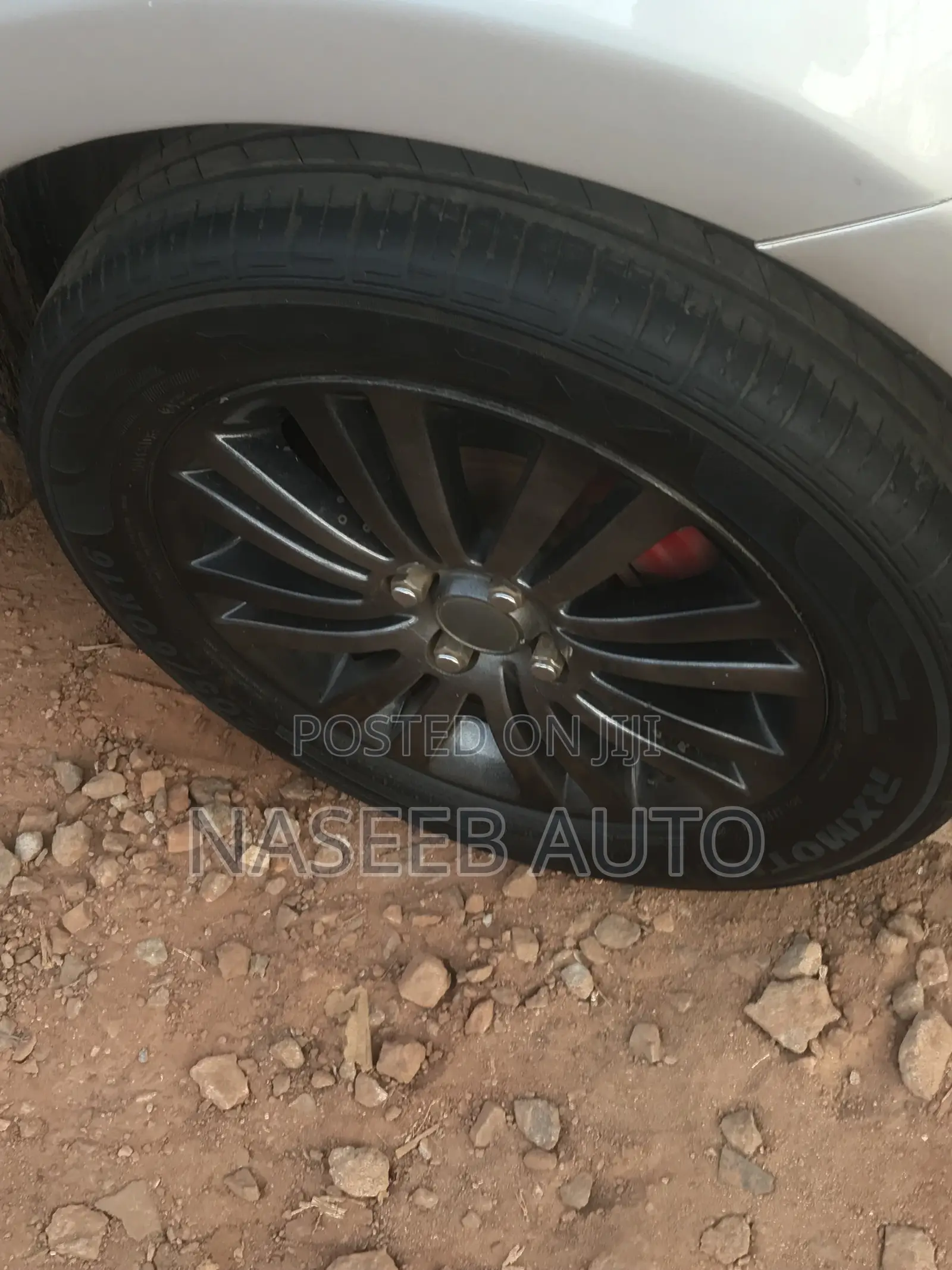 Toyota Ractis 2009 Silver